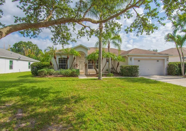 Photo 1 of Single family home for sale at 3628 2nd Street Sw, Vero Beach, FL 32968 | MLS# B26075318 | Listing updated on 2026-09-23