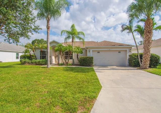 Photo 2 of Single family home for sale at 3628 2nd Street Sw, Vero Beach, FL 32968 | MLS# B26075318 | Listing updated on 2026-09-23