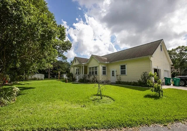 Photo 24 of Single family home for sale at 3162 Dame Rd, Fort Pierce, FL 34981 | MLS# B26075403 | Listing updated on 2026-10-02