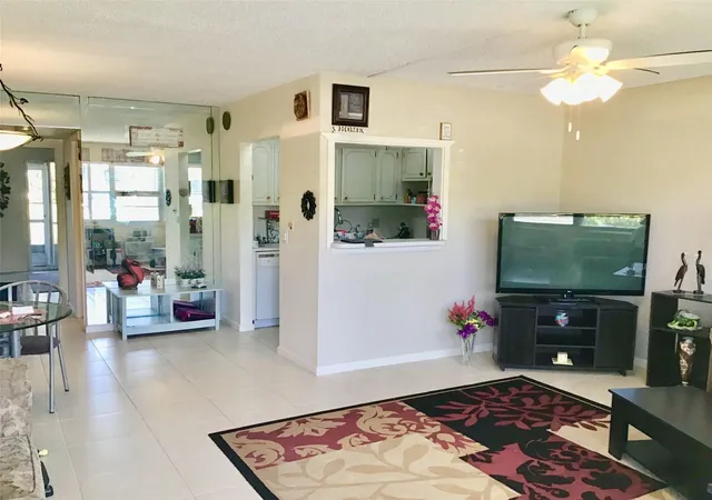 Photo 1 of Condo for sale at 7 Oakridge B #7, Deerfield Beach, FL 33442 | MLS# B26075459 | Listing updated on 2026-10-05