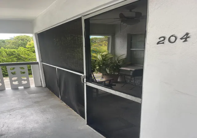 Photo 2 of Condo for sale at 1700 Cleveland St #Apt 204, Hollywood, FL 33020 | MLS# B26075480 | Listing updated on 2026-09-15