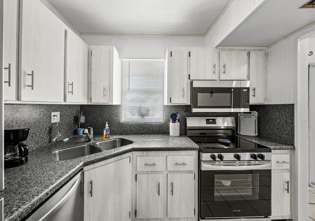 Photo 3 of Condo for sale at 1917 Sw Palm City Rd, Stuart, FL 34994 | MLS# B26075519 | Listing updated on 2026-09-14
