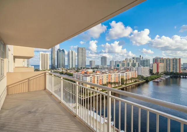 Photo 4 of Condo for sale at 250 174th Street #1719, Sunny Isles Beach, FL 33160 | MLS# B26075557 | Listing updated on 2026-09-14