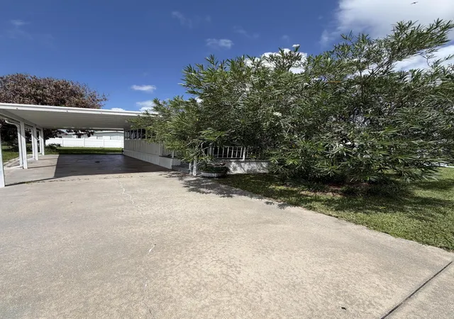 Photo 4 of Condo for sale at 1601 Us 441 #134, Okeechobee, FL 34974 | MLS# B26075576 | Listing updated on 2026-09-14