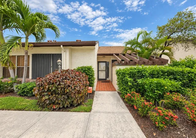 Photo 1 of Single family home for sale at 3520 Wash Rd #C, Lake Worth, FL 33467 | MLS# B26075666 | Listing updated on 2026-09-15