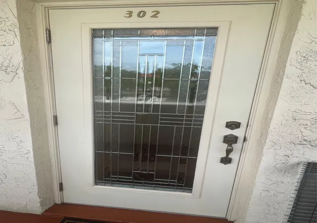 Photo 2 of Condo for sale at 9410 N Hollybrook Lake Dr #302, Pembroke Pines, FL 33025 | MLS# B26075673 | Listing updated on 2026-09-14