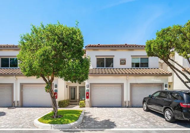 Photo 2 of Townhouse for sale at 3604 S Ocean Blvd #105, Highland Beach, FL 33487 | MLS# B26075704 | Listing updated on 2026-09-14