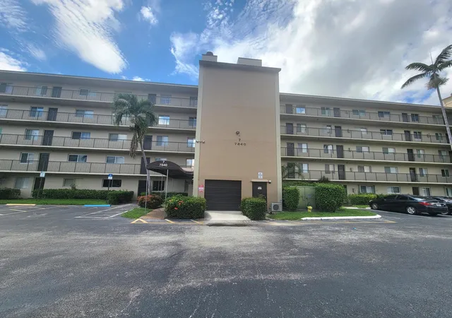 Photo 4 of Condo for sale at 7840 NW 50th Street #504, Lauderhill, FL 33351 | MLS# B26075712 | Listing updated on 2026-09-14