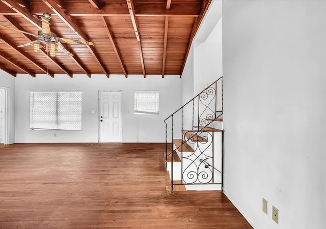 Photo 3 of Single family home for sale at 702 S Riverside Dr, Pompano Beach, FL 33062 | MLS# B26075749 | Listing updated on 2026-09-14