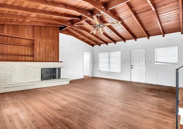 Photo 4 of Single family home for sale at 702 S Riverside Dr, Pompano Beach, FL 33062 | MLS# B26075749 | Listing updated on 2026-09-14