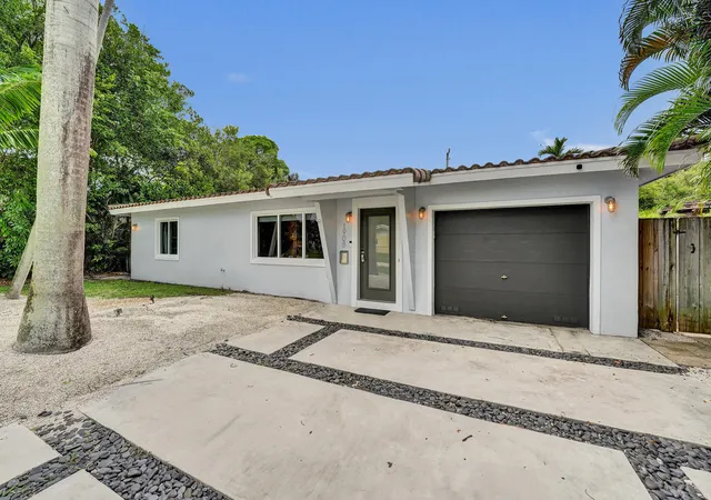 Photo 3 of Single family home for sale at 1908 NE 27th Drive, Wilton Manors, FL 33306 | MLS# B26075769 | Listing updated on 2026-09-15