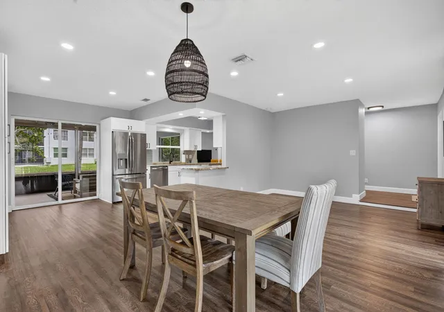 Photo 2 of Single family home for sale at 1717 Nw 36th Court, Oakland Park, FL 33309 | MLS# B26075790 | Listing updated on 2026-09-14