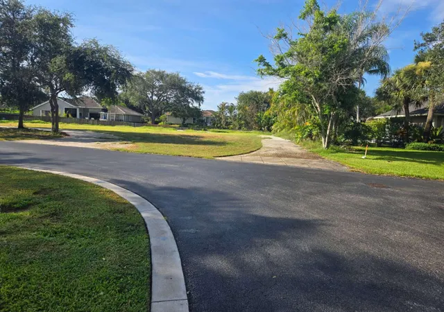 Photo 3 of Land for sale at 18230 Se Ridgeview Dr, Jupiter, FL 33469 | MLS# B26075798 | Listing updated on 2026-09-23