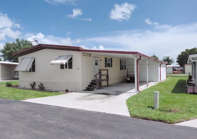 Photo 1 of Manufactured home for sale at 1339 Old Lakeport Rd Nw #4, Moore Haven, FL 33471 | MLS# B26075804 | Listing updated on 2026-09-15