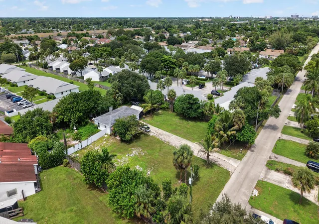 Photo 3 of Land for sale at 9179 Sunrise Dr, West Palm Beach, FL 33403 | MLS# B26075873 | Listing updated on 2026-09-14