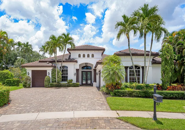 Photo 1 of Single family home for sale at 16344 Mira Vista Ln, Delray Beach, FL 33446 | MLS# B26075893 | Listing updated on 2026-09-16