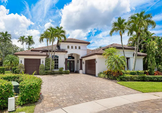 Photo 2 of Single family home for sale at 16344 Mira Vista Ln, Delray Beach, FL 33446 | MLS# B26075893 | Listing updated on 2026-09-16