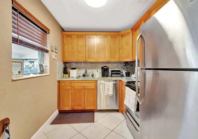 Photo 3 of Condo for sale at 637 Monaco Ct N, Delray Beach, FL 33446 | MLS# B26075903 | Listing updated on 2026-09-14