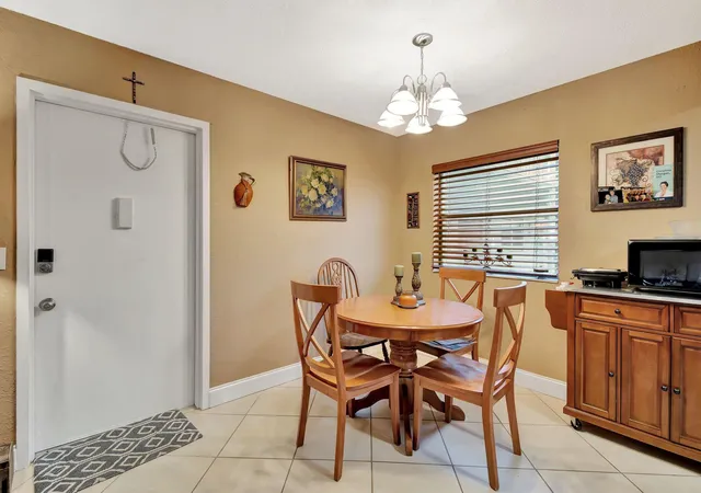 Photo 4 of Condo for sale at 637 Monaco Ct N, Delray Beach, FL 33446 | MLS# B26075903 | Listing updated on 2026-09-14