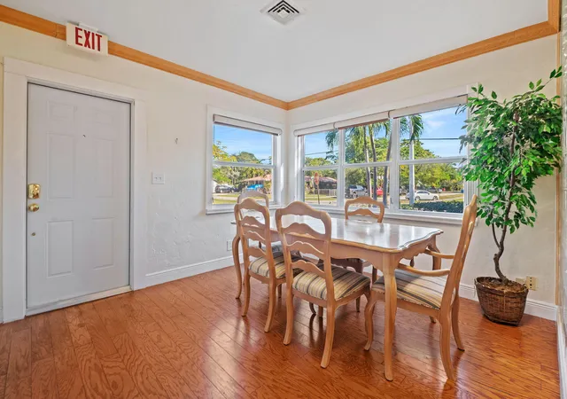 Photo 4 of Single family home for sale at 1901 SE 4th Avenue, Fort Lauderdale, FL 33316 | MLS# B26075951 | Listing updated on 2026-09-16