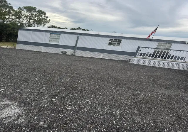 Photo 15 of Manufactured home for sale at 187 Montura Ave, Clewiston, FL 33440 | MLS# B26075966 | Listing updated on 2026-10-05