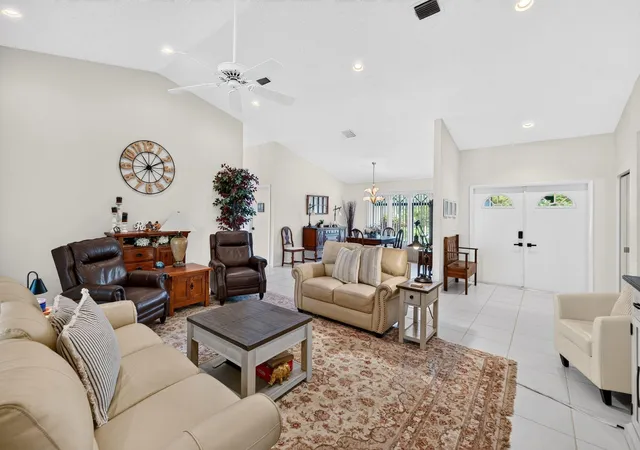 Photo 4 of Single family home for sale at 2320 Riviera Dr, Delray Beach, FL 33445 | MLS# B26075980 | Listing updated on 2026-09-14