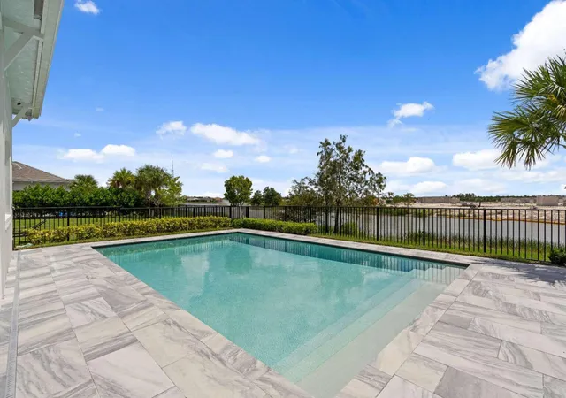 Photo 2 of Single family home for sale at 12598 Nautilus Cir, Palm Beach Gardens, FL 33412 | MLS# B26075996 | Listing updated on 2026-09-14