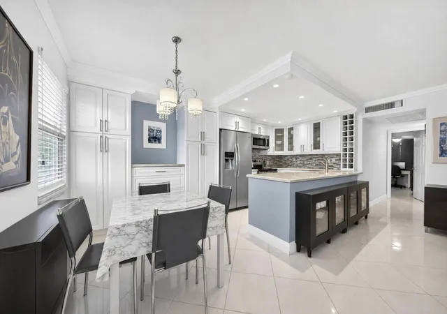 Photo 3 of Condo for sale at 2079 Cambridge D #2079, Deerfield Beach, FL 33442 | MLS# B26076020 | Listing updated on 2026-09-14