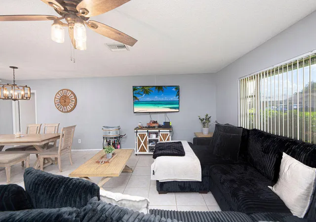 Photo 2 of Sale Pending at 9411 Nw 74th Place, Tamarac, FL 33321 | MLS# B26076051 | Listing updated on 2026-09-21