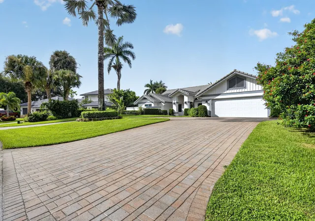 Photo 1 of Single family home for sale at 4717 Sabal Palm Dr, Boynton Beach, FL 33436 | MLS# B26076062 | Listing updated on 2026-09-15