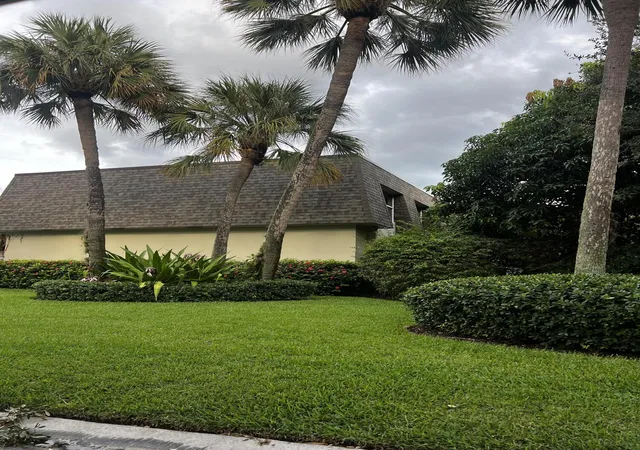 Photo 3 of Condo for sale at 11518 Landing Pl #C3, North Palm Beach, FL 33408 | MLS# B26076074 | Listing updated on 2026-09-14