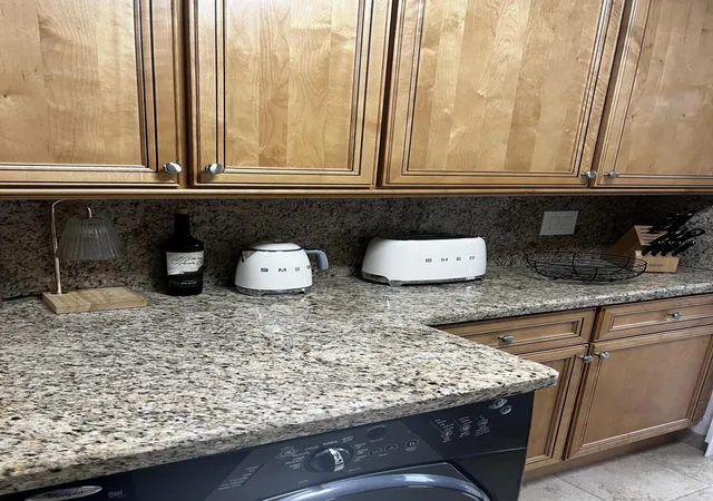 Listing Photo 5 - Condo for sale in building located at 11518 Lndg Pl, Palm Beach Gardens, FL 33408 - Unit #C3