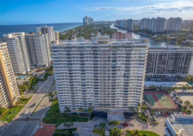 Photo 3 of Condo for sale at 1985 S Ocean Dr #6G, Hallandale Beach, FL 33009 | MLS# B26076100 | Listing updated on 2026-09-15
