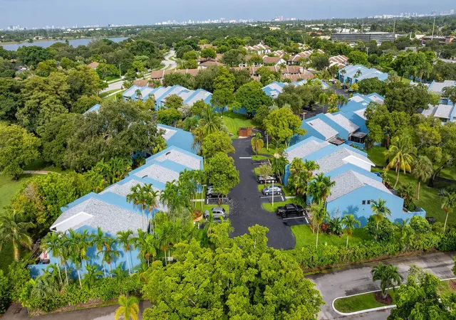 Photo 2 of Condo for sale at 2840 S Oakland Forest Dr #2703, Oakland Park, FL 33309 | MLS# B26076110 | Listing updated on 2026-09-14