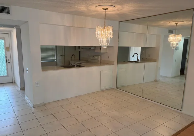Listing Photo 5 - Condo for sale in building located at 2614 Nassau, Coconut Creek, FL 33066 - Unit #F2