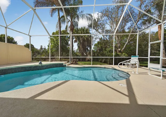 Photo 4 of Sale Pending at 8944 SE Hawks Nest Ct, Hobe Sound, FL 33455 | MLS# B26076138 | Listing updated on 2026-09-14