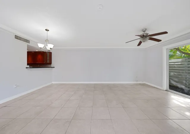 Photo 3 of Townhouse for sale at 557 NW 97th Avenue, Plantation, FL 33324 | MLS# B26076150 | Listing updated on 2026-09-15