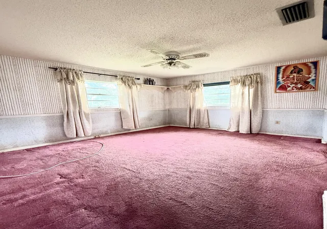 Photo 3 of Single family home for sale at 275 SE 16th Avenue, Okeechobee, FL 34974 | MLS# B26076151 | Listing updated on 2026-09-14