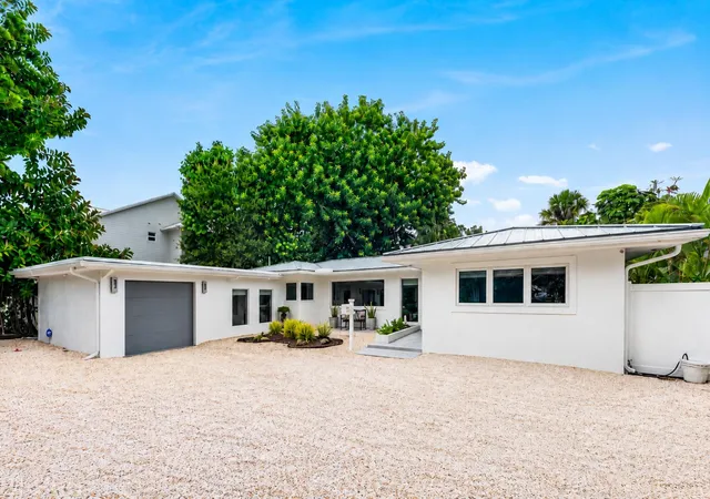 Photo 1 of Single family home for sale at 545 Nw 7th Street, Boca Raton, FL 33432 | MLS# B26076223 | Listing updated on 2026-09-15