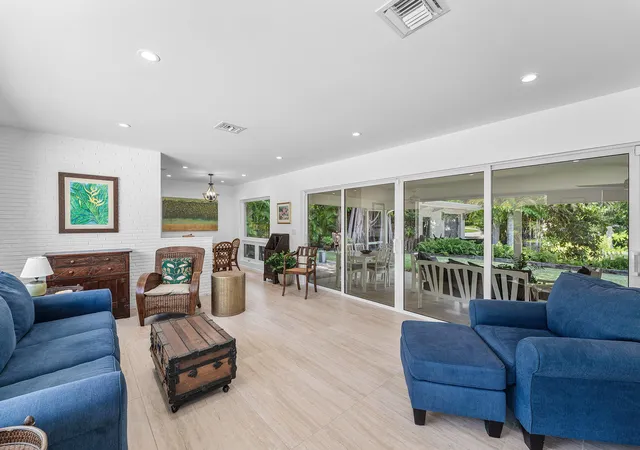 Photo 3 of Single family home for sale at 545 Nw 7th Street, Boca Raton, FL 33432 | MLS# B26076223 | Listing updated on 2026-09-15