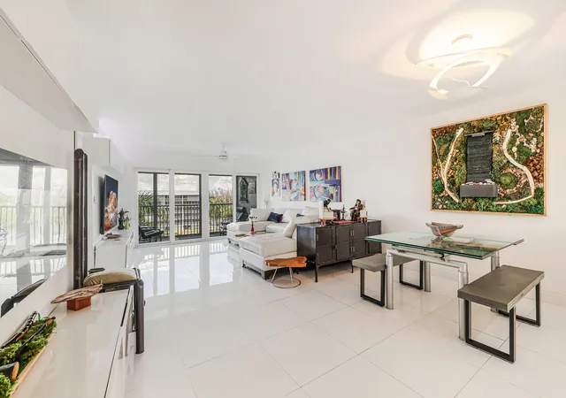 Photo 4 of Condo for sale at 1523 E Hillsboro Blvd #634, Deerfield Beach, FL 33441 | MLS# B26076252 | Listing updated on 2026-09-16