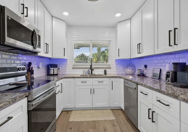 Photo 3 of Single family home for sale at 2520 SE 5th Street, Pompano Beach, FL 33062 | MLS# B26076348 | Listing updated on 2026-09-16