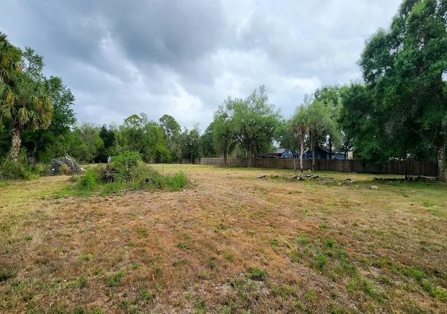 Photo 4 of House for sale at 320 S Jinete St, Clewiston, FL 33440 | MLS# B26076383 | Listing updated on 2026-09-15