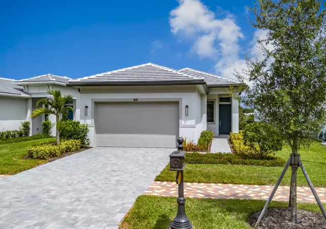 Photo 1 of Single family home for sale at 419 Se Via Sangro, Port Saint Lucie, FL 34952 | MLS# B26076410 | Listing updated on 2026-09-16