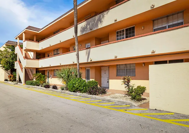 Condo for sale at 4502 N Federal Hwy #125c, Lighthouse Point, FL 33064 | MLS# B26076495