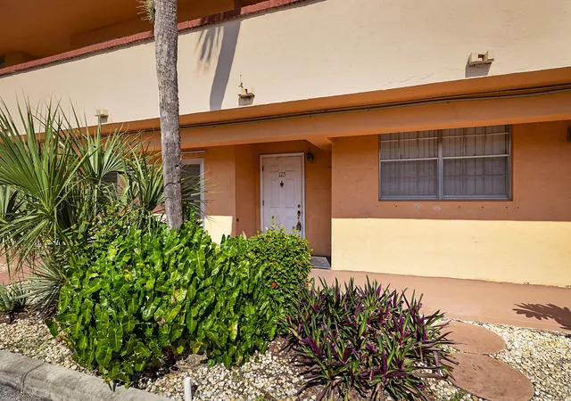 Photo 2 of Condo for sale at 4502 N Federal Hwy #125c, Lighthouse Point, FL 33064 | MLS# B26076495 | Listing updated on 2026-09-15