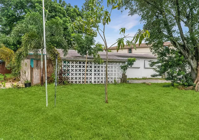 Photo 2 of Single family home for sale at 4700 Ne 2nd Way, Deerfield Beach, FL 33064 | MLS# B26076486 | Listing updated on 2026-09-15