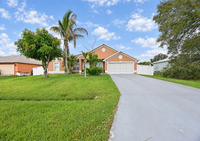 Photo 1 of Single family home for sale at 1392 Se Odonnell Ln, Port Saint Lucie, FL 34983 | MLS# B26076511 | Listing updated on 2026-09-15
