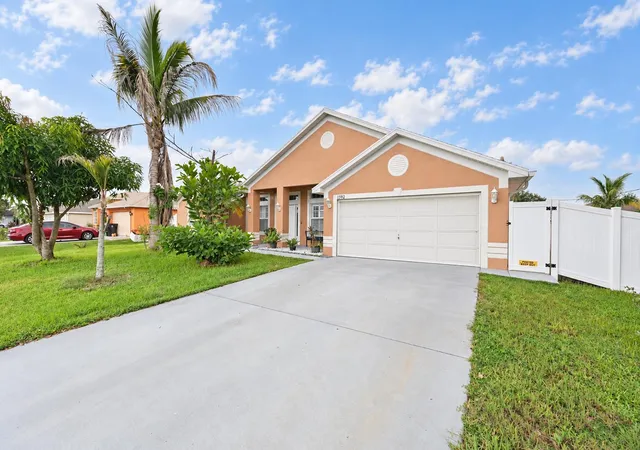 Photo 2 of Single family home for sale at 1392 Se Odonnell Ln, Port Saint Lucie, FL 34983 | MLS# B26076511 | Listing updated on 2026-09-15