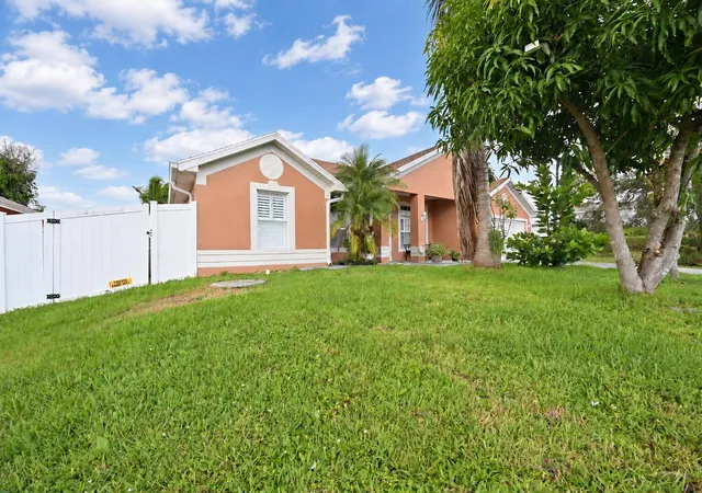 Photo 3 of Single family home for sale at 1392 Se Odonnell Ln, Port Saint Lucie, FL 34983 | MLS# B26076511 | Listing updated on 2026-09-15